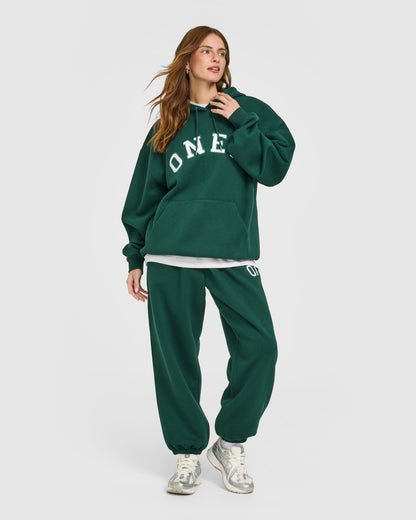 Foundations Oversized Oner Girlfriend Sweatpants | Racing Green