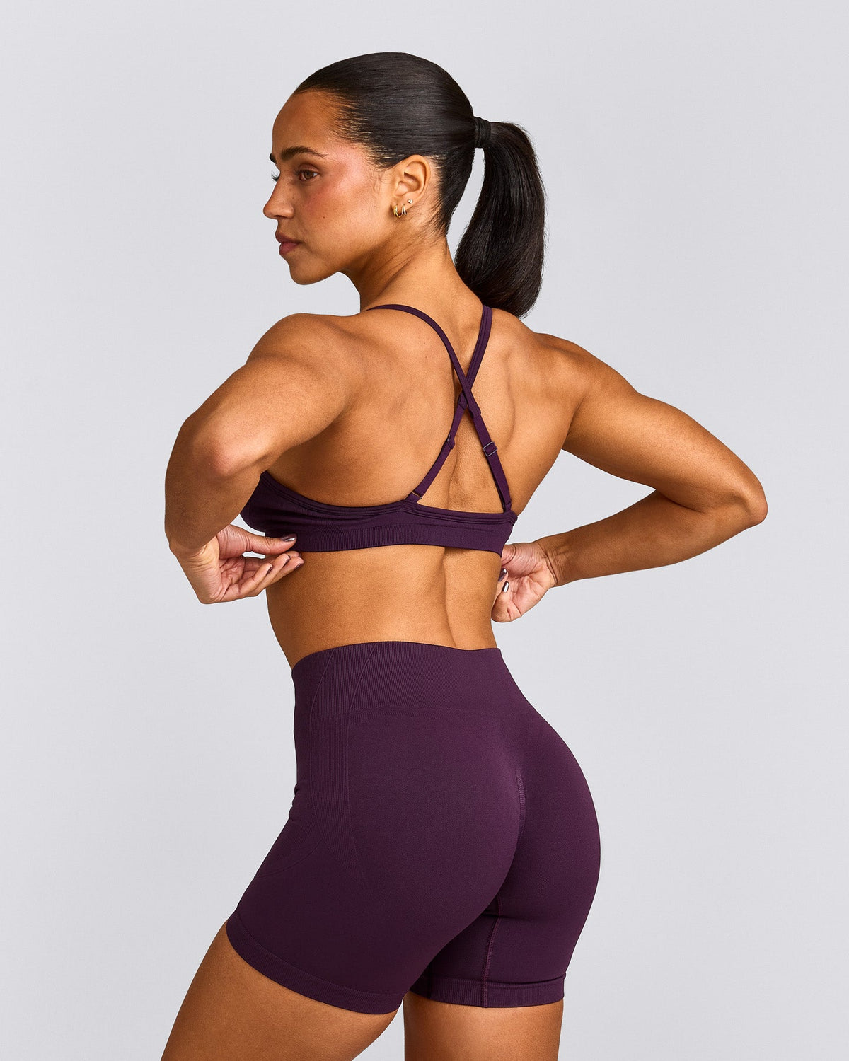 EnhanceLift™ Seamless Strappy Sports Bra | Blackberry Purple