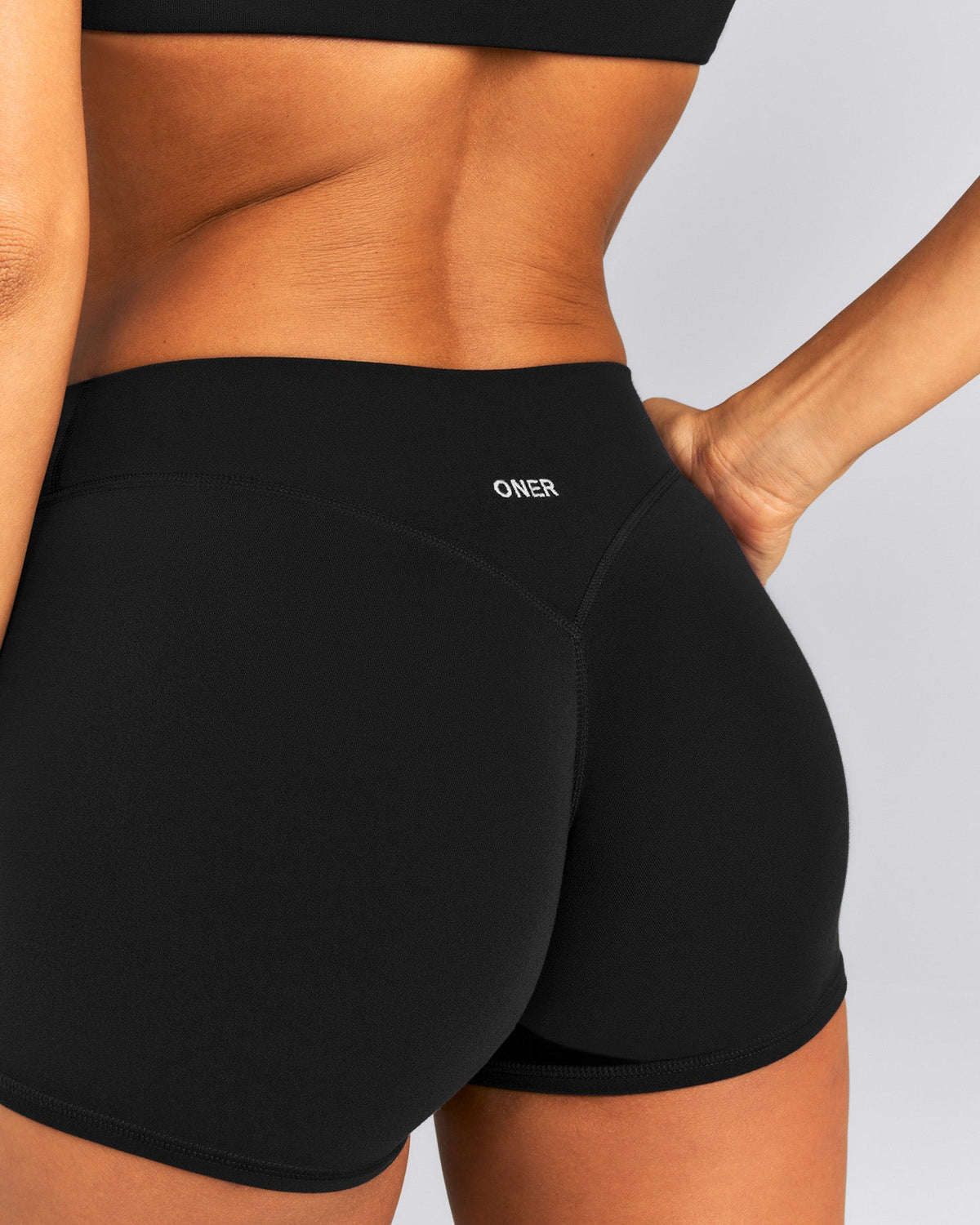 SoftMotion™ Mid Rise Micro Shorts 4" | Black