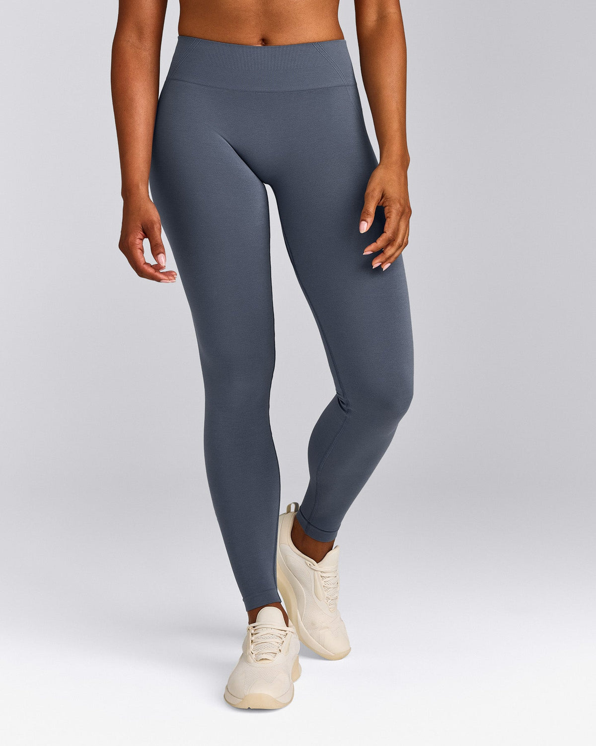 EffortlessLift™ Seamless Mid Rise Leggings | Light Granite Blue
