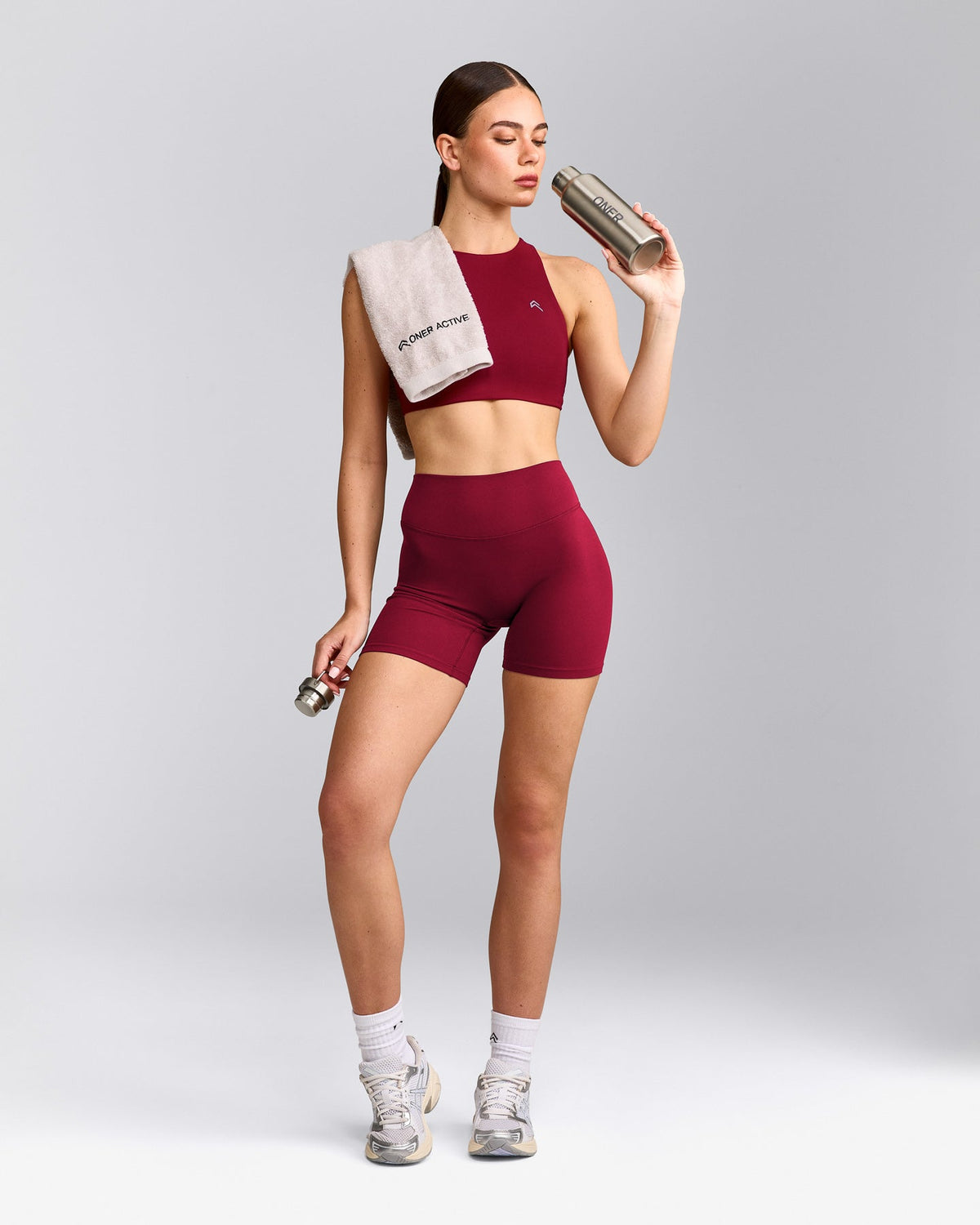 EasyLift™ High Neck Sports Bra | Ruby Red