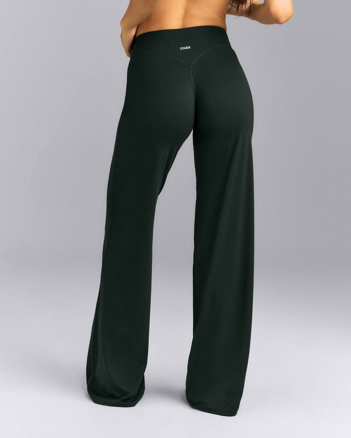 SoftMotion™ Wrap Straight Leg Pants | Emerald Noir