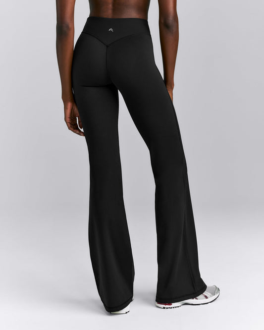 UnifiedMove™ V Front Mid Rise Flared Pants | Black