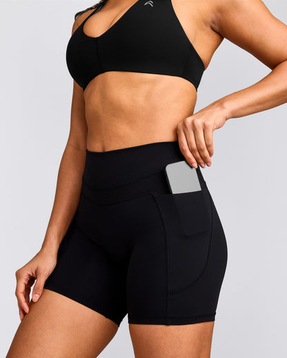 UnifiedMove™ High Waisted Pocket Shorts 6" | Black