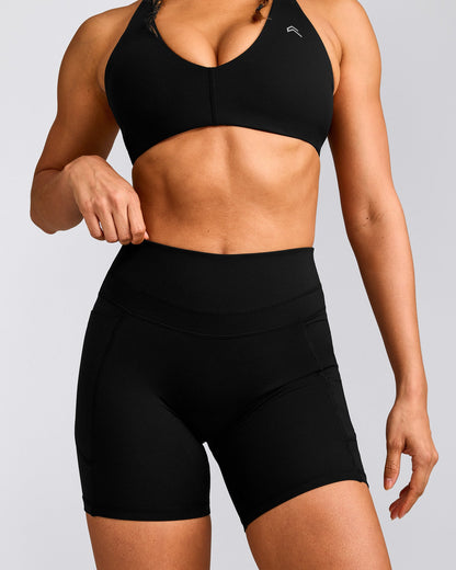 UnifiedMove™ High Waisted Pocket Shorts 6" | Black
