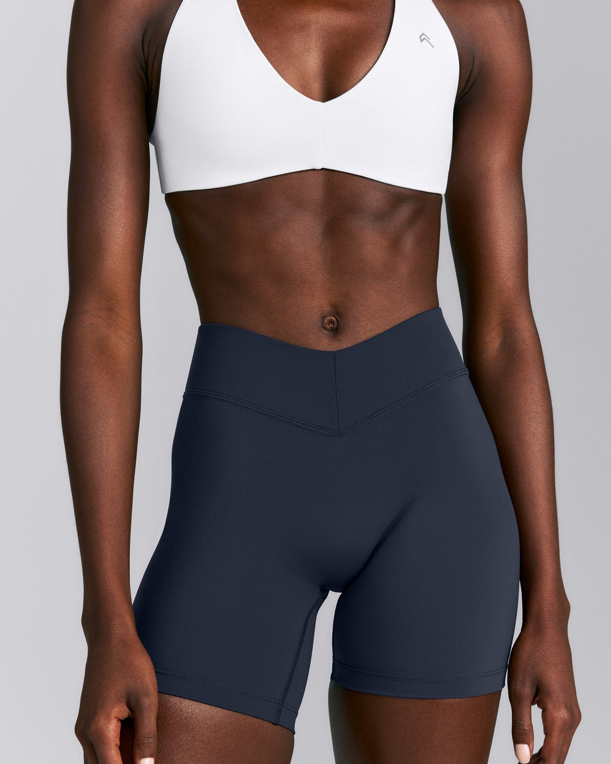 UnifiedMove™ V Front Mid Rise Shorts 6" | True Blue