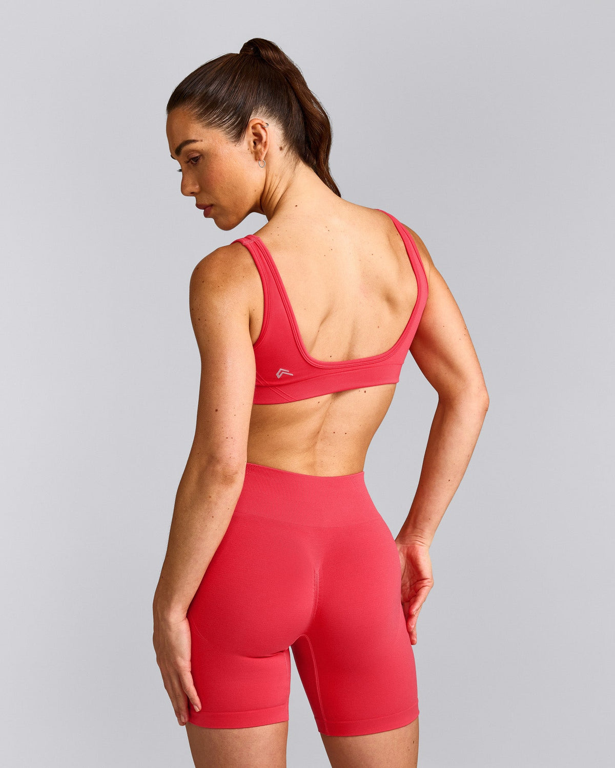 EffortlessLift™ Square Neck Sports Bra | Charged Pink