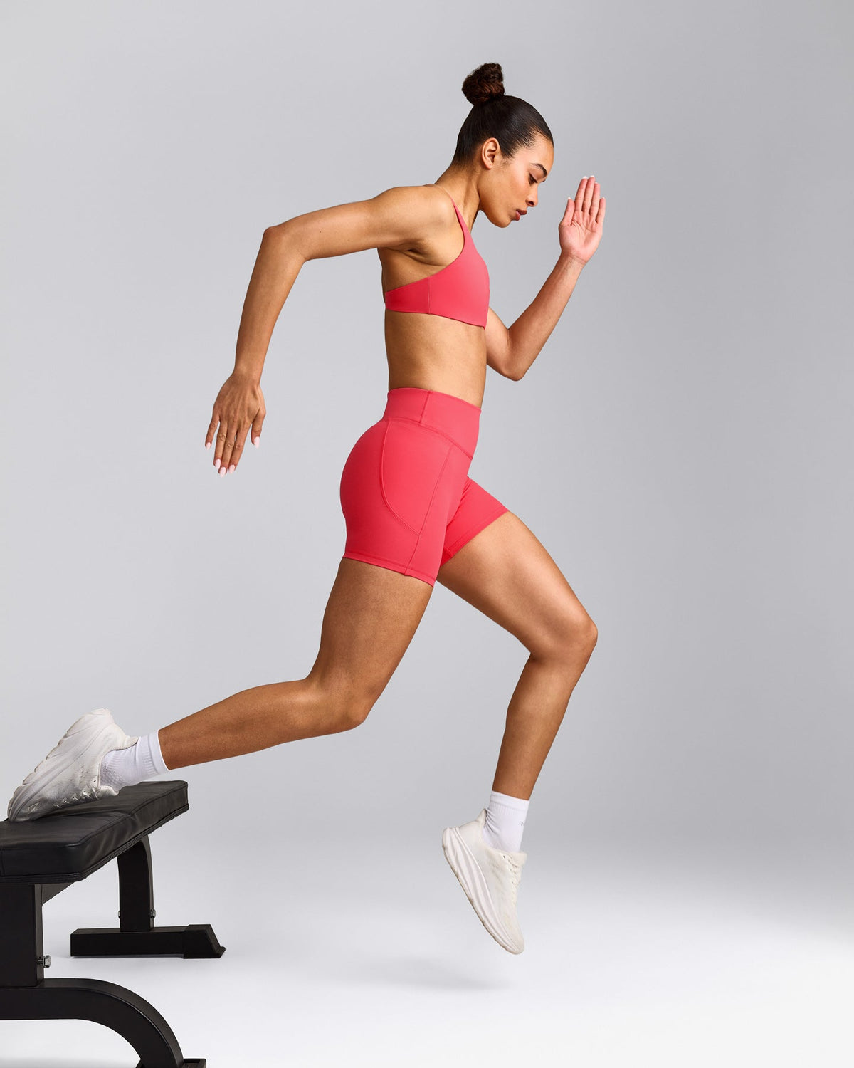 UnifiedMove™ Pocket Shorts 6" with Bonding | Charged Pink