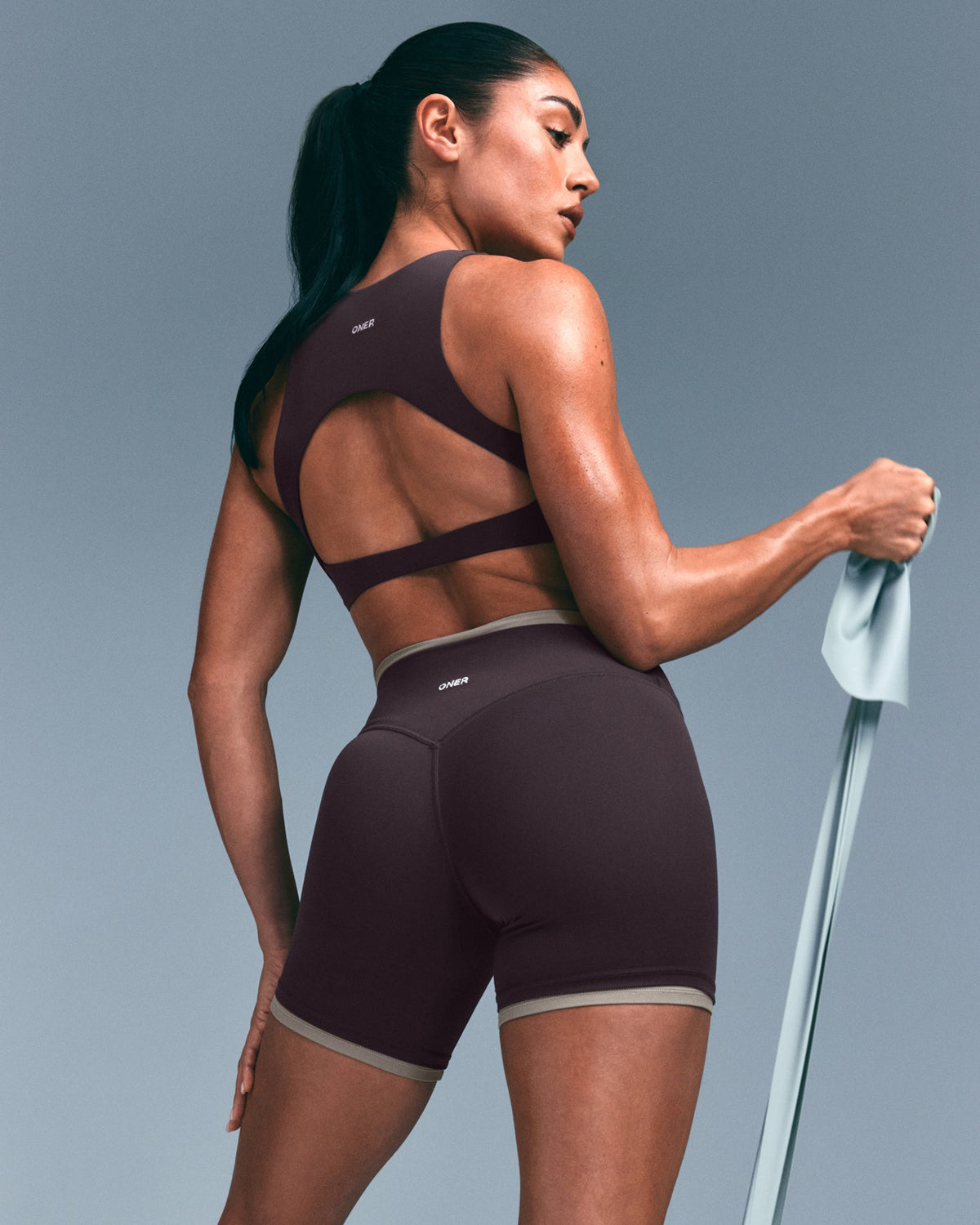 SoftMotion™ High Neck Sports Bra | Dark Umber Brown