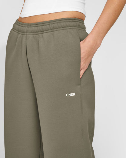 Foundations Sweatpants | Alpine Green
