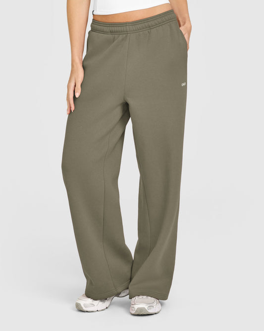 Foundations Straight Leg Sweatpants | Alpine Green
